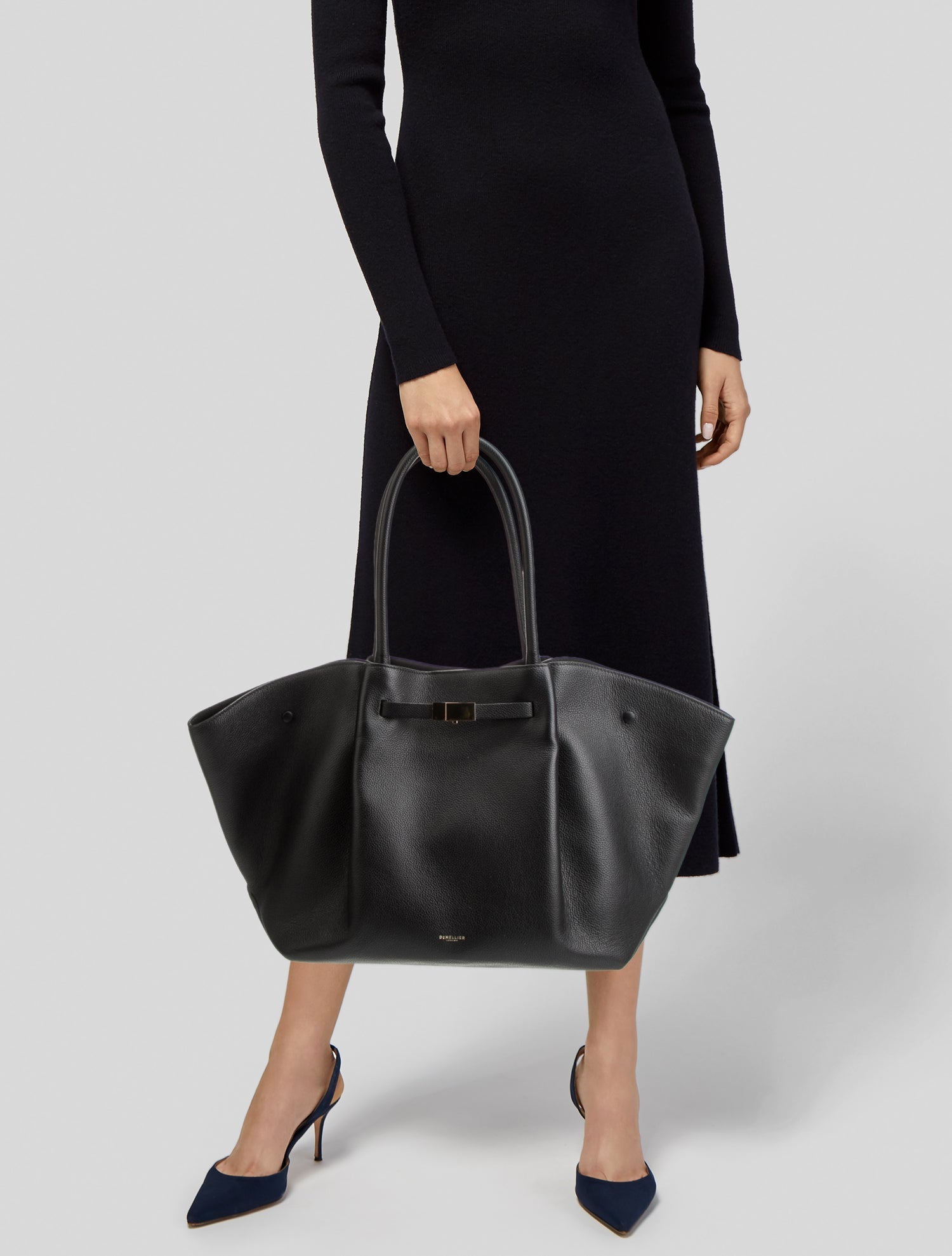 【BALENCIAGA】Erewhon LosAngeles トートバッグ ナイロン*Black Balenciaga x Erewhon Los Angeles Tote Bag Black - FW24 - US