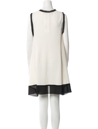 Demoo Parkchoonmoo V-Neck Mini Dress