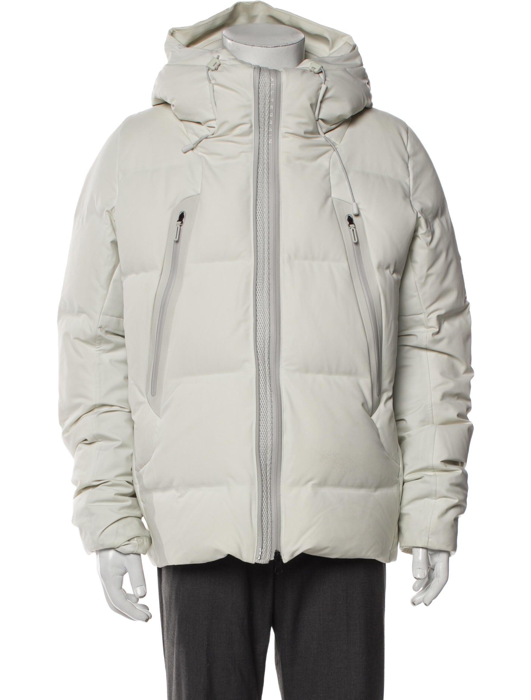 Descente Puffer Coat