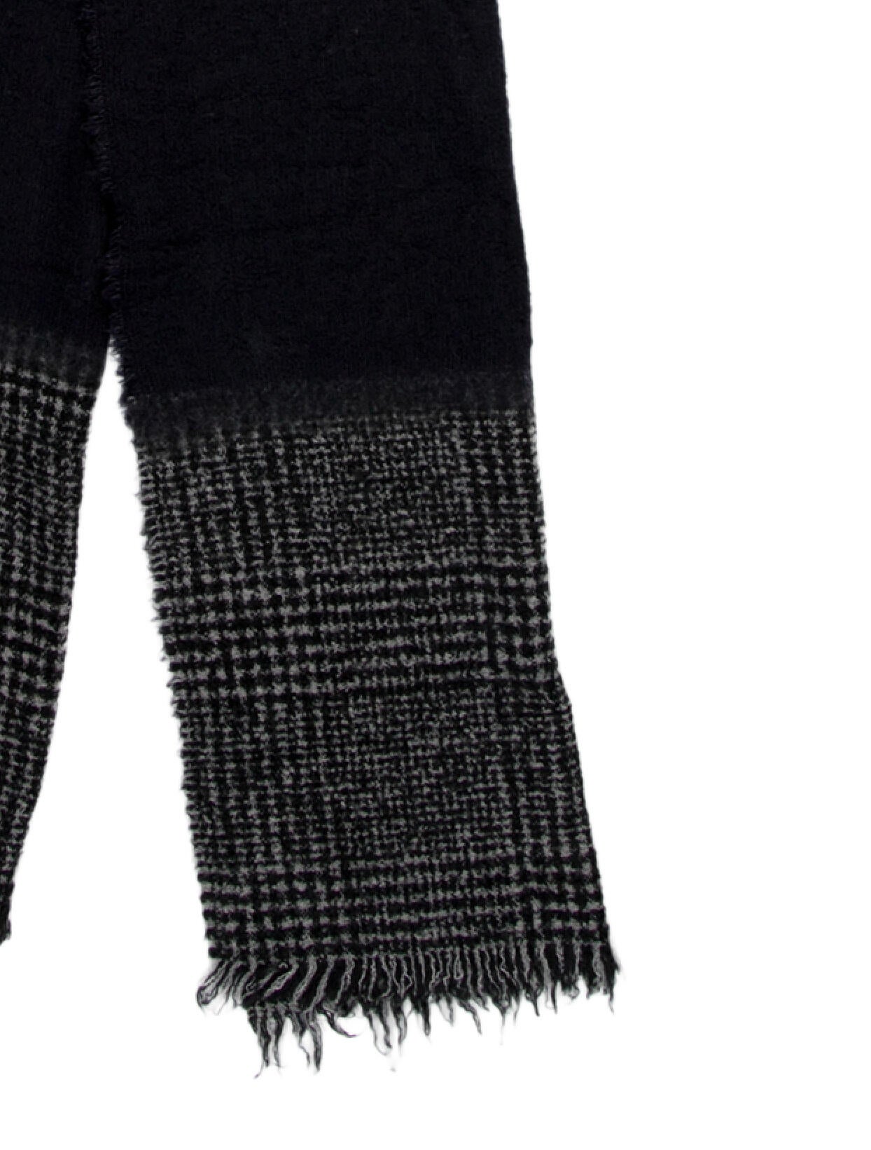 Destin Wool Houndstooth Print Scarf