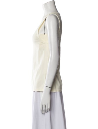 Deveaux Scoop Neck Sleeveless Top