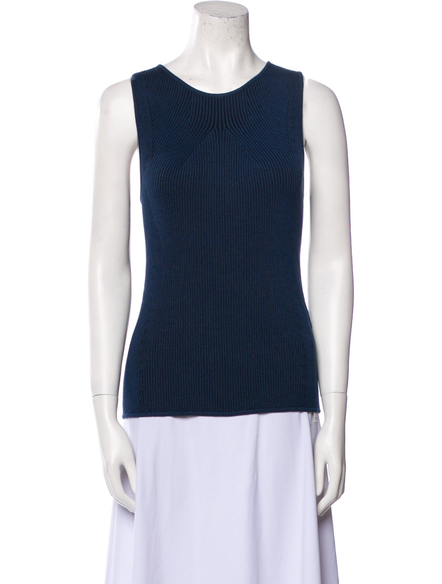 Deveaux Crew Neck Sleeveless Top
