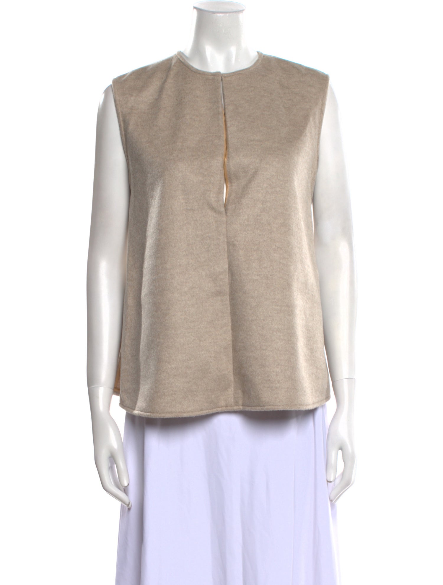 Deveaux Crew Neck Sleeveless Top