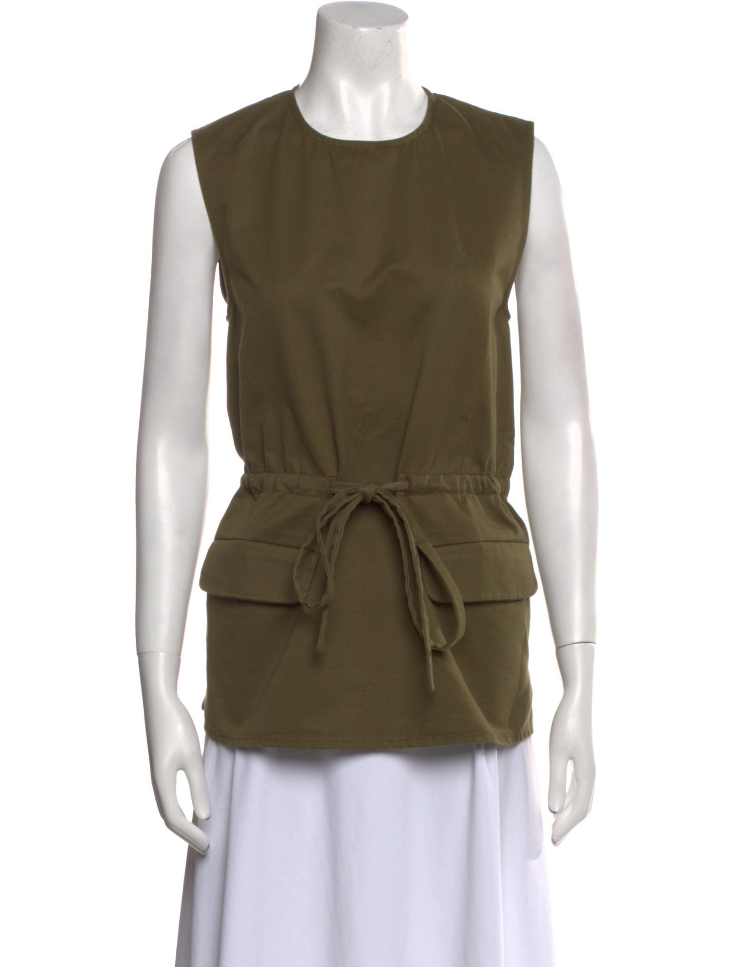 Deveaux Crew Neck Sleeveless Top
