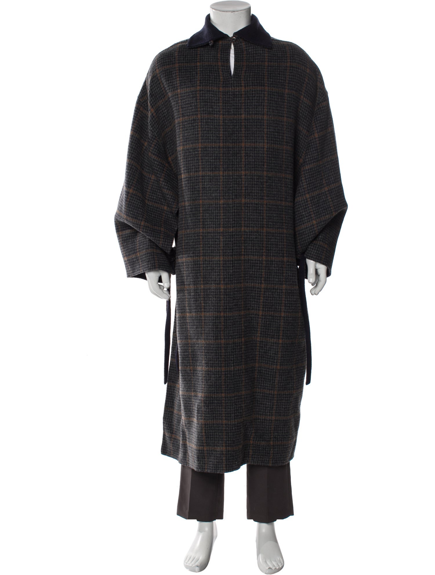 Deveaux Wool Plaid Print Overcoat