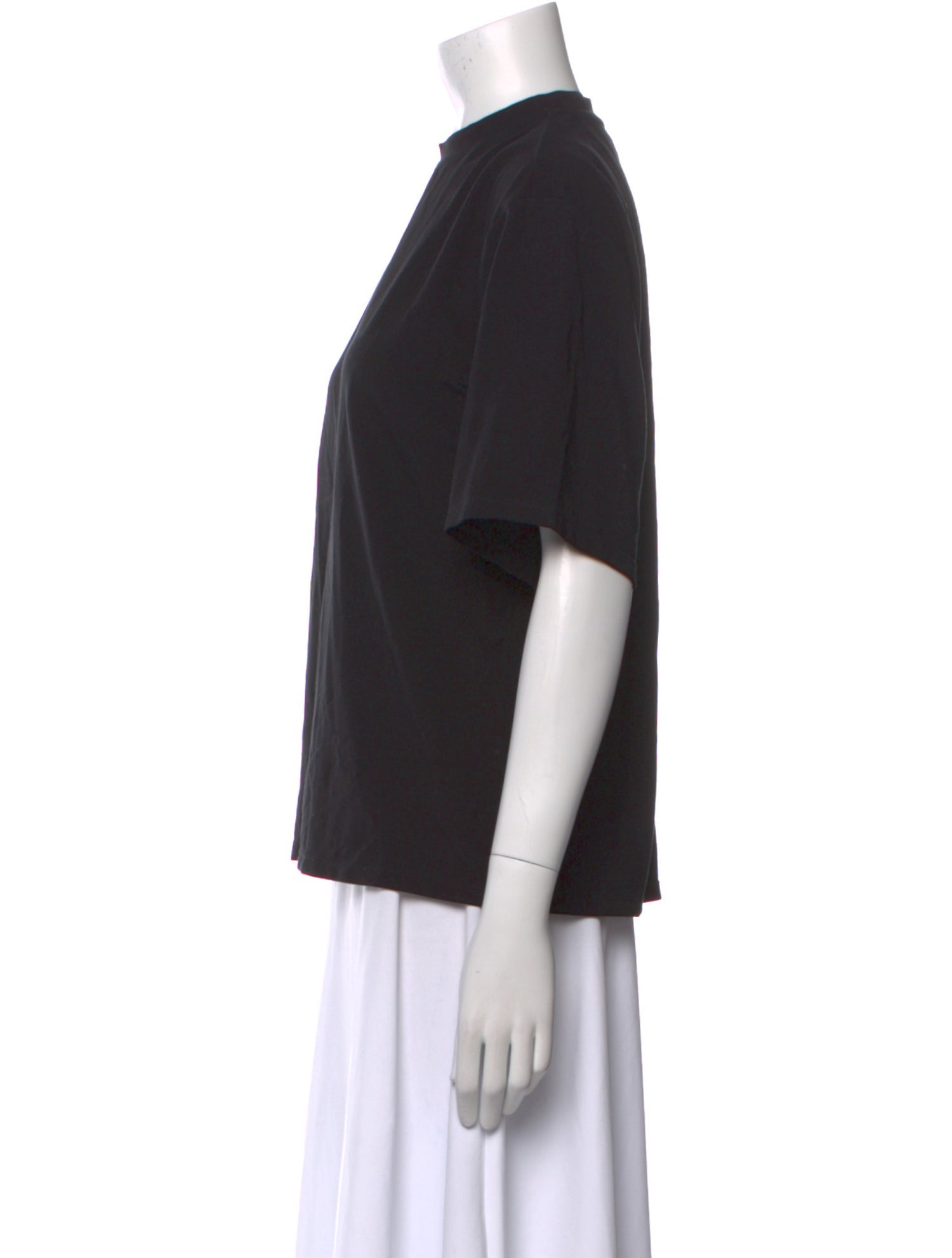 Deveaux Crew Neck Short Sleeve T-Shirt