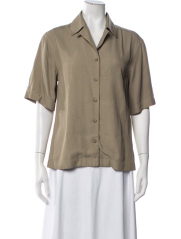 Pre-owned Deveaux Short Sleeve Button-up Top In Blue