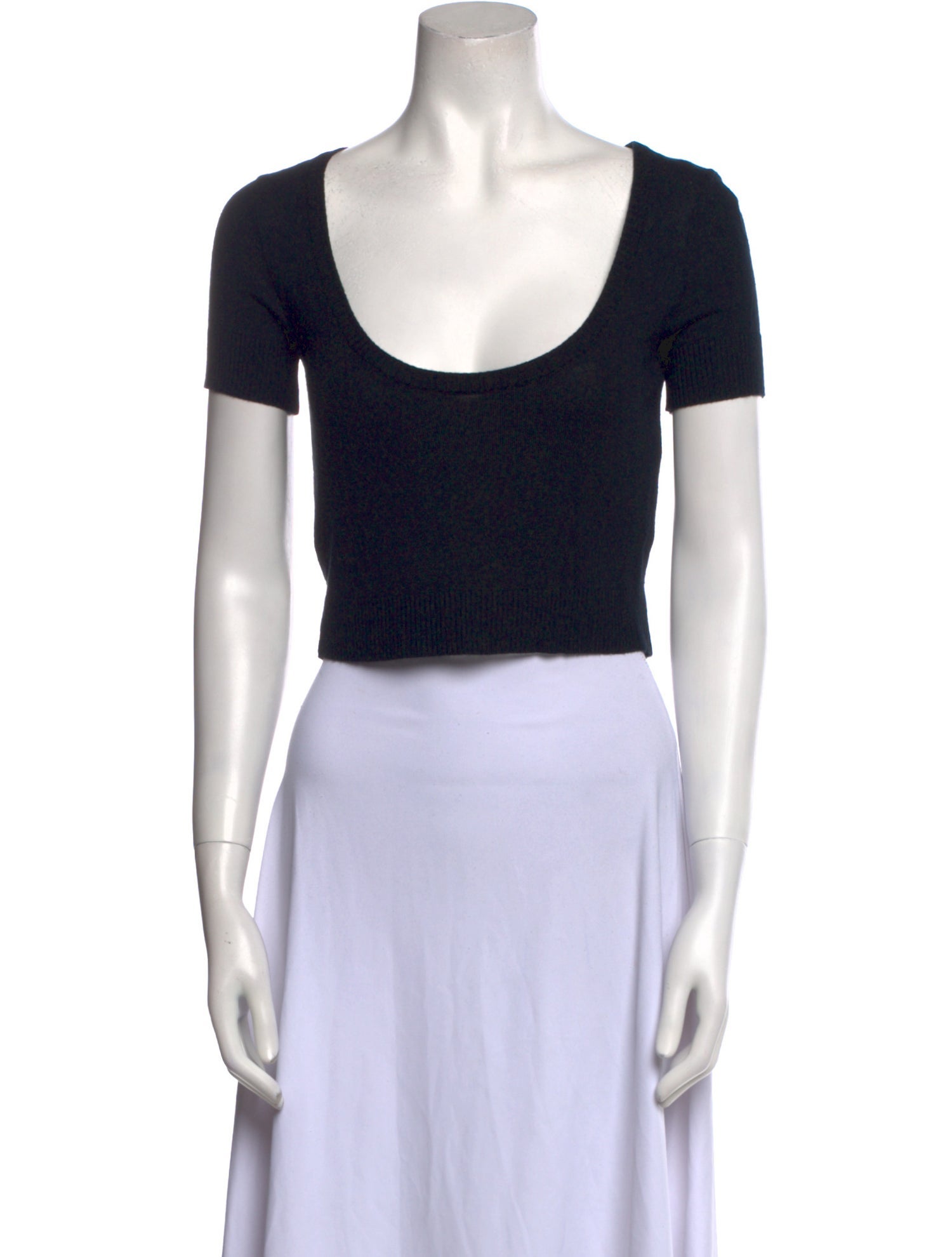 D&G Scoop Neck Short Sleeve Crop Top