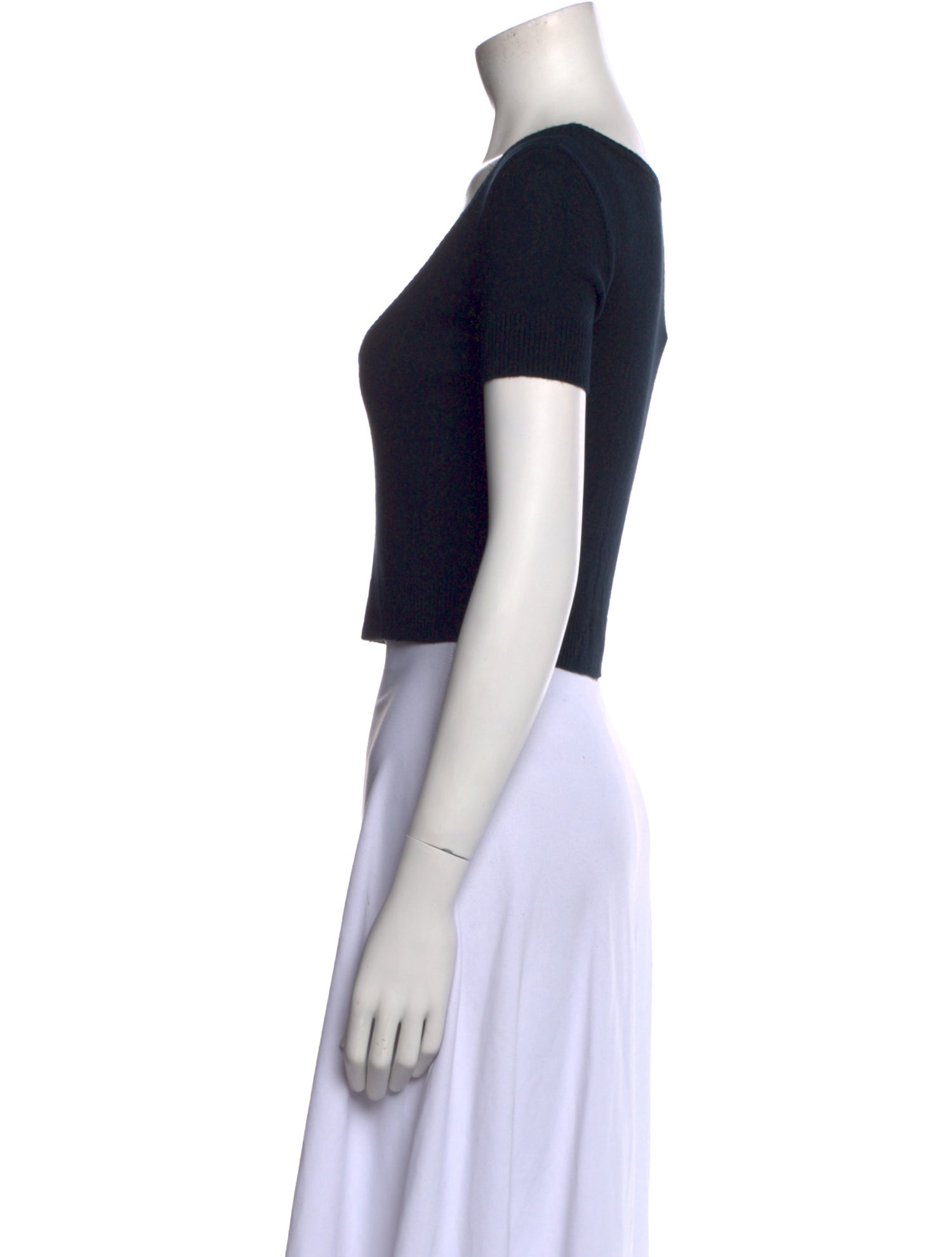 D&G Scoop Neck Short Sleeve Crop Top