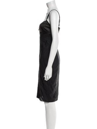 D&G V-Neck Knee-Length Dress