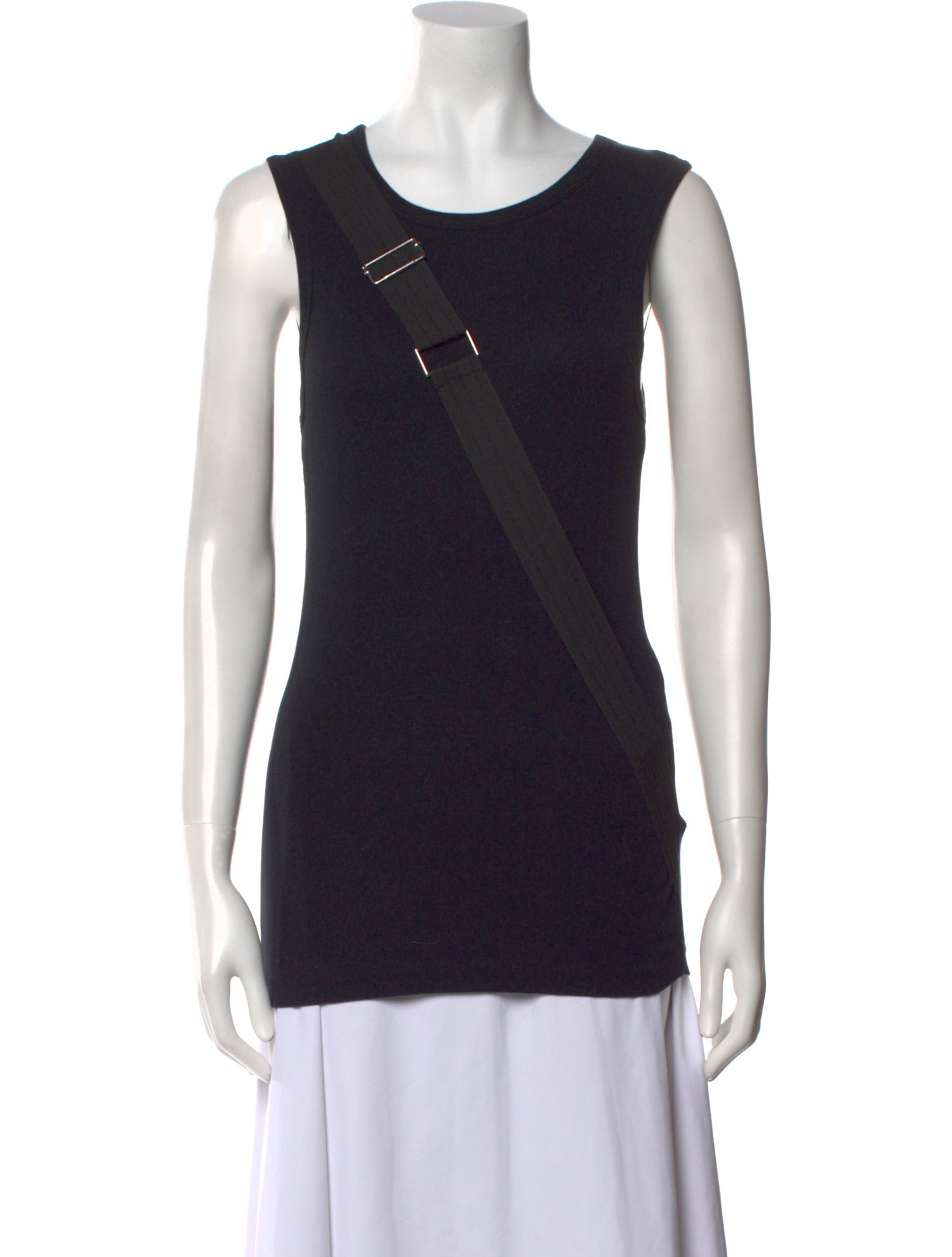 D&G Scoop Neck Sleeveless Top