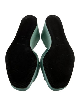 D&G Floral Print Slides