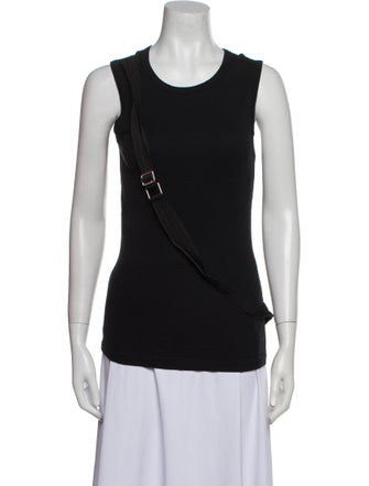 D&G Scoop Neck Sleeveless Top
