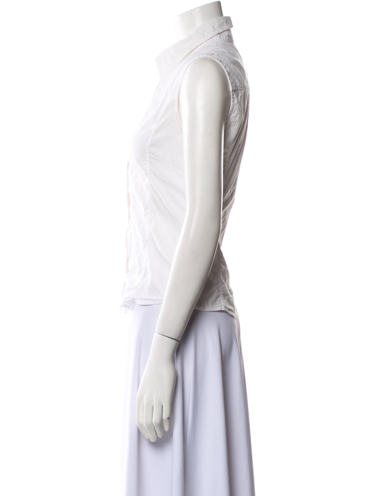 D&G Sleeveless Button-Up Top