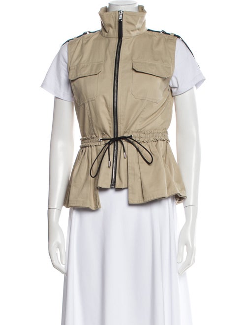 D&G Mock Neck Short Sleeve Top