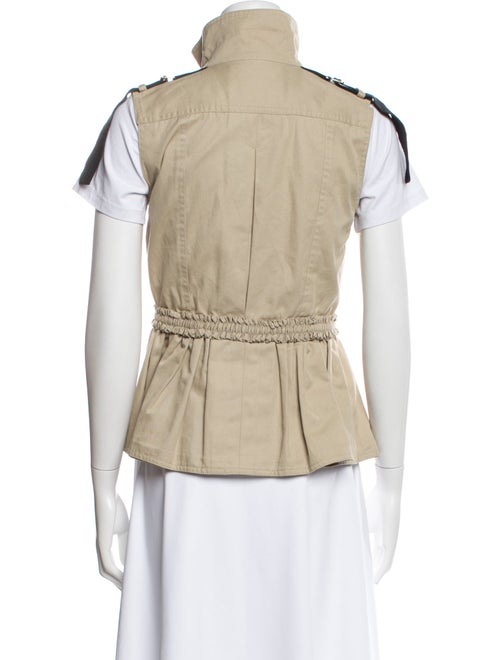 D&G Mock Neck Short Sleeve Top