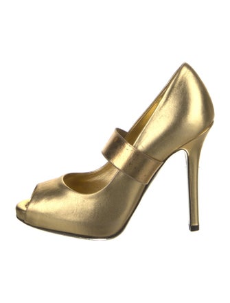 D&G Leather Pumps