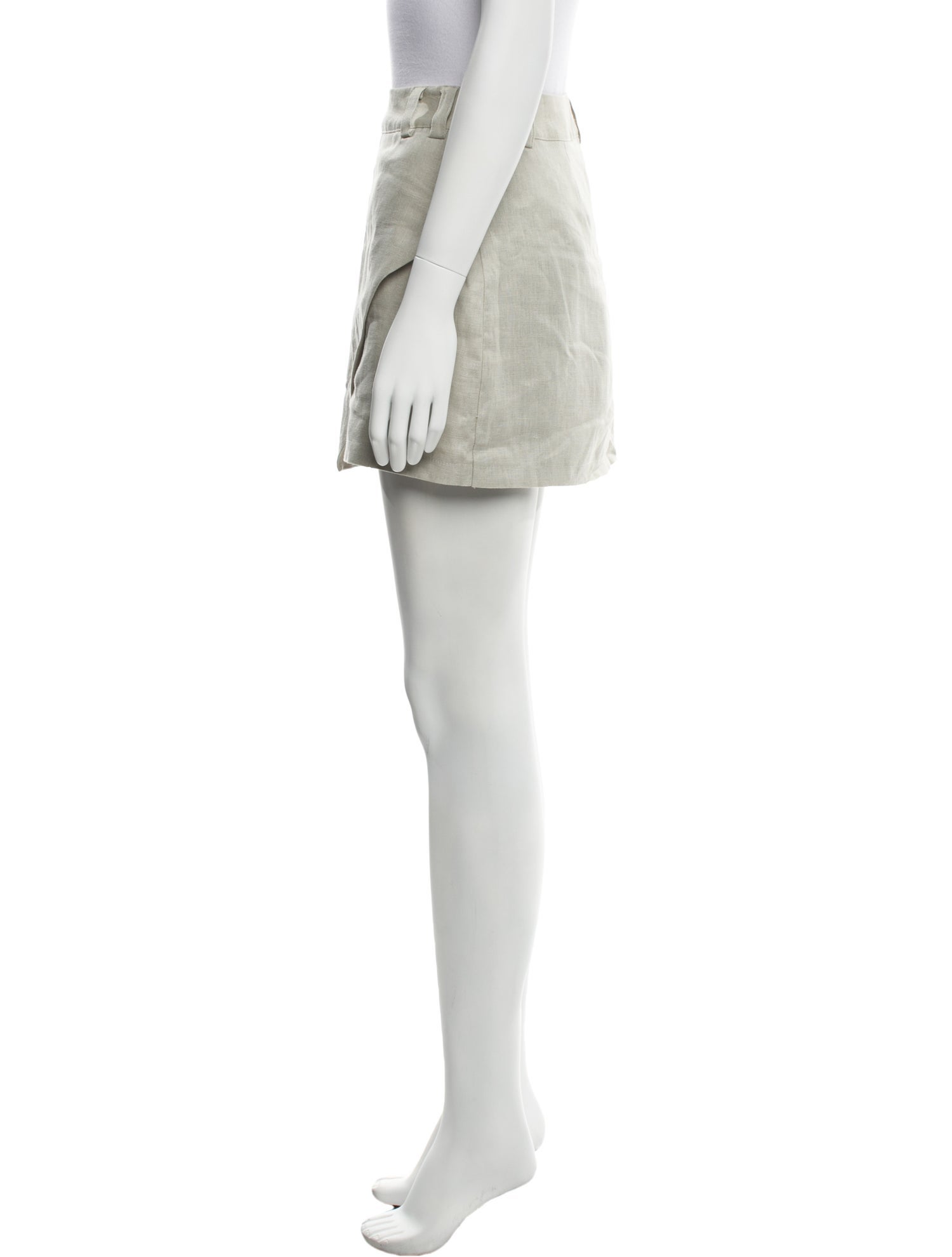 Dissh Linen Mini Shorts