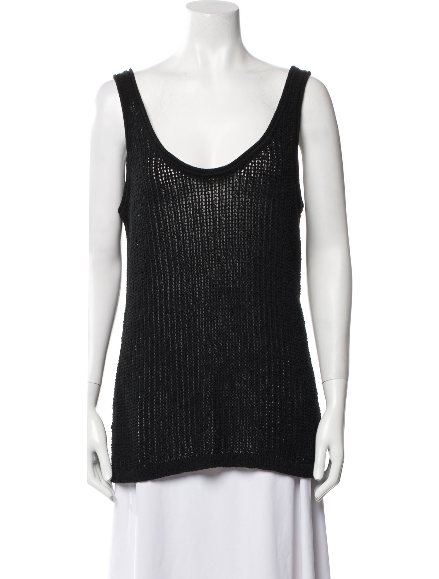 Dissh Scoop Neck Sleeveless Top