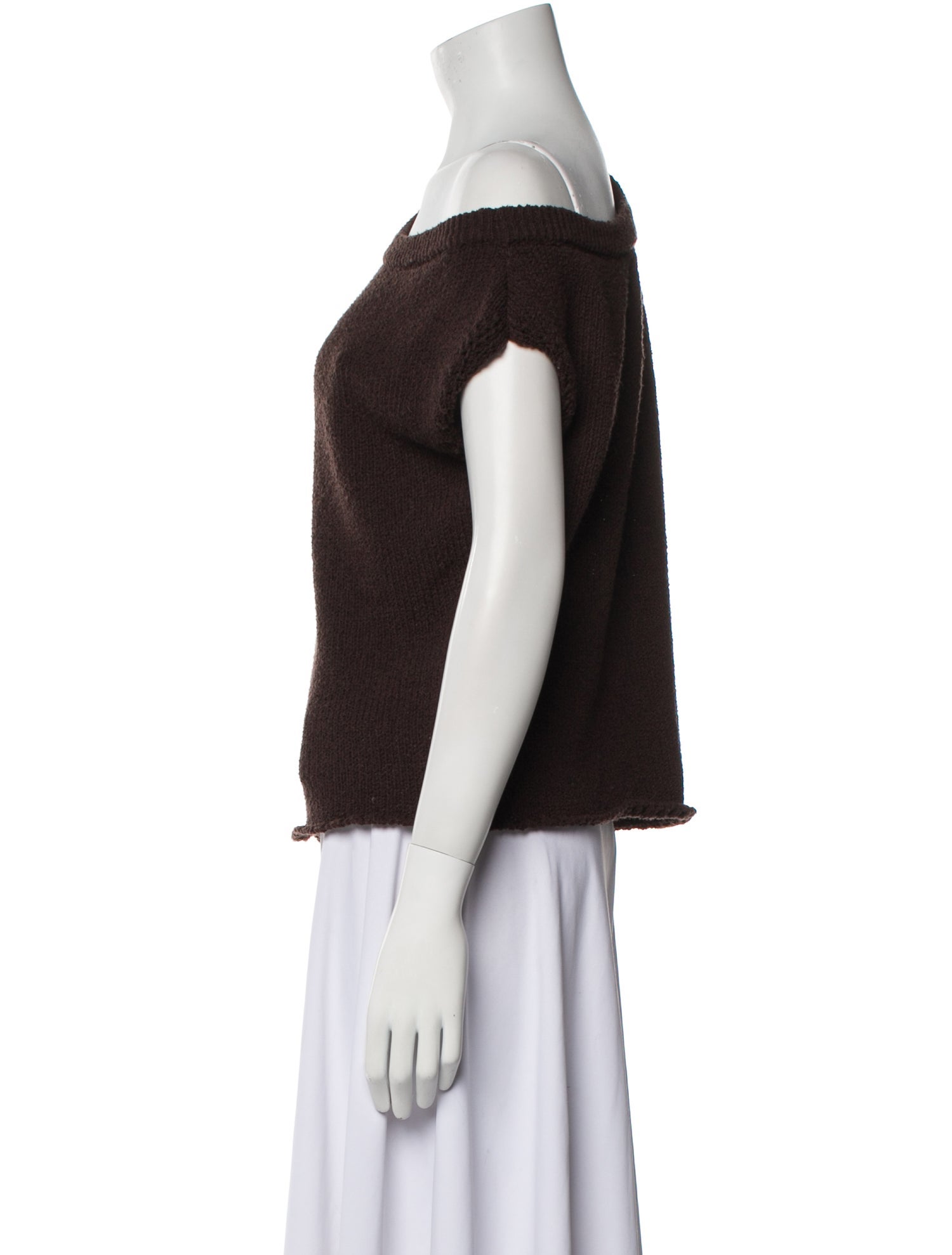 Dissh One-Shoulder Short Sleeve Top