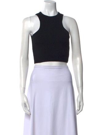 Dissh Crew Neck Sleeveless Crop Top