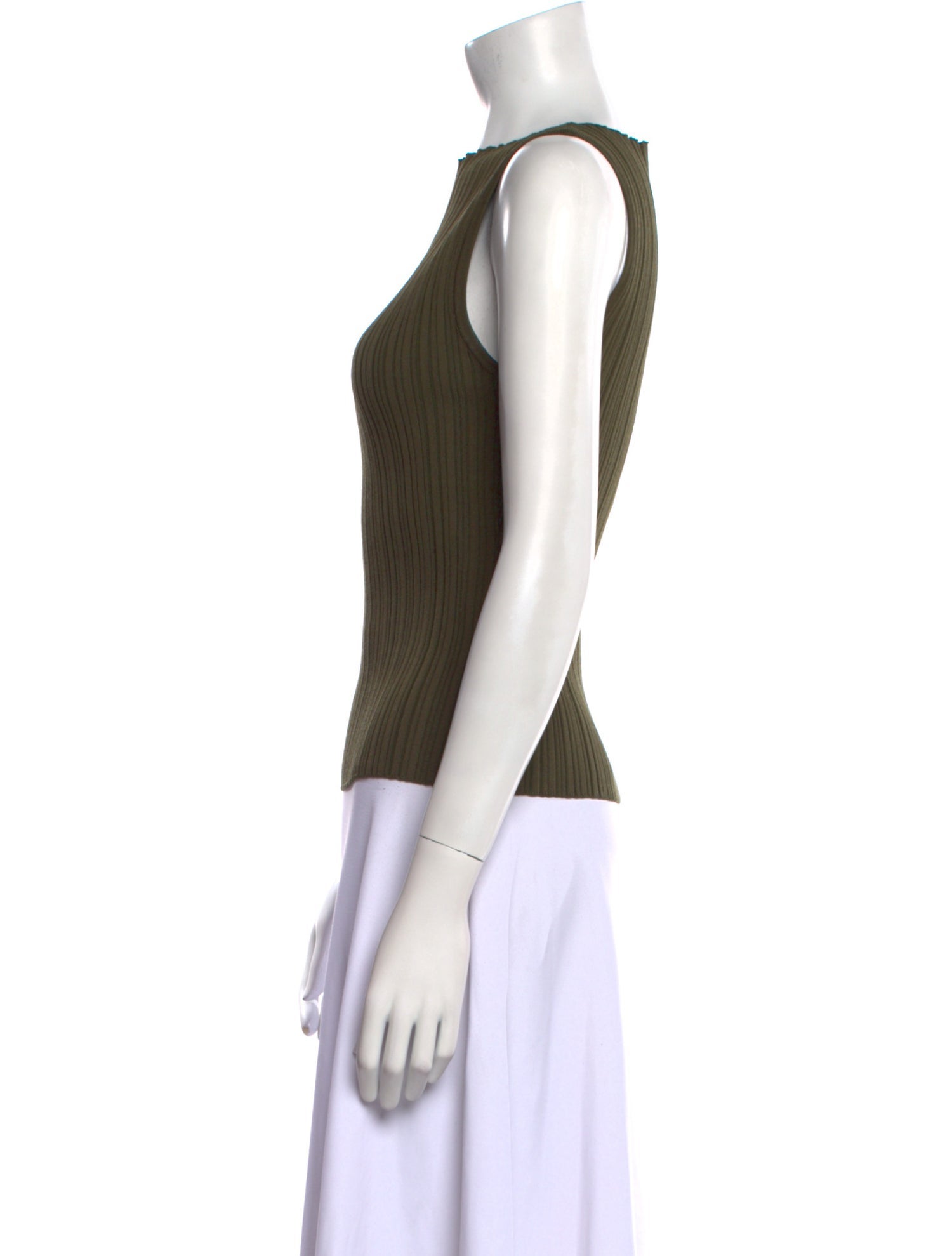 Dissh Bateau Neckline Sleeveless Top