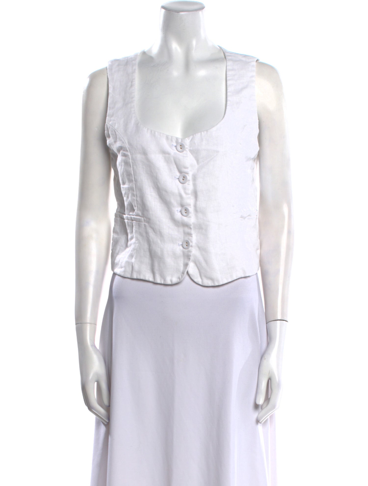 Dissh Square Neckline Sleeveless Crop Top