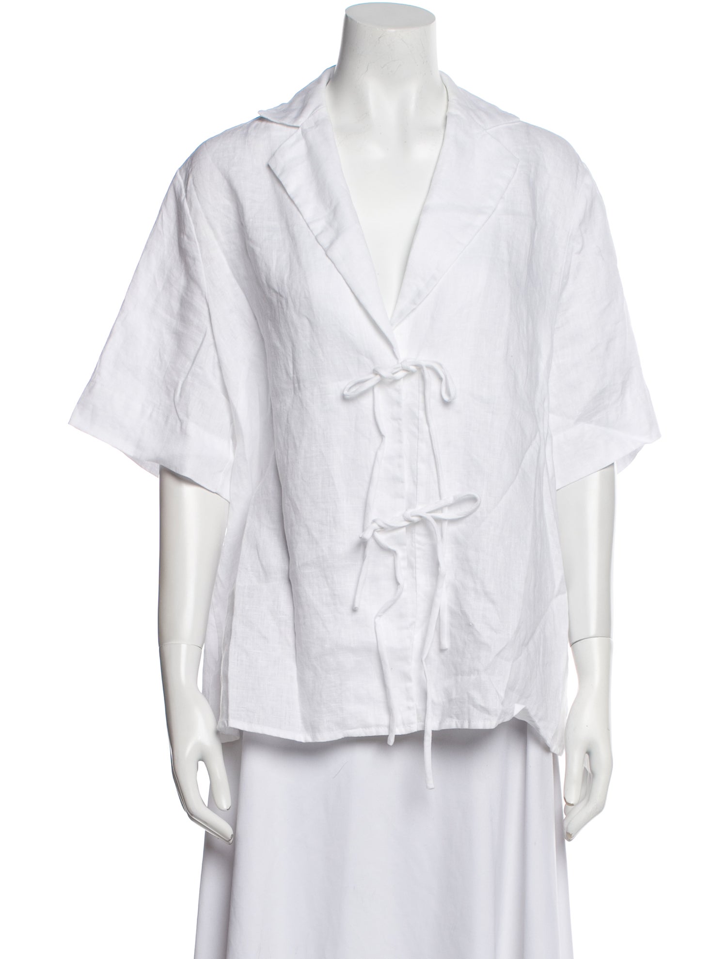 Dissh Linen Three-Quarter Sleeve Button-Up Top