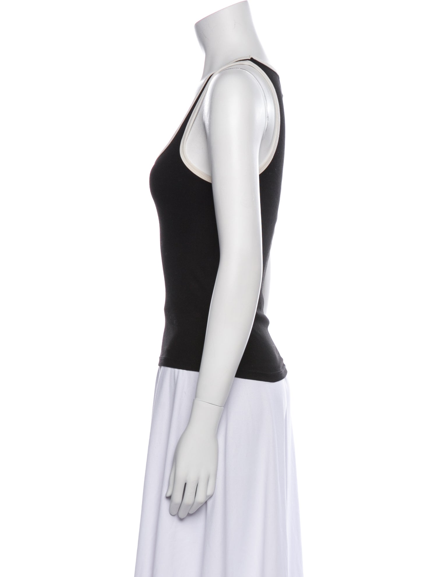 Dissh Scoop Neck Sleeveless Top