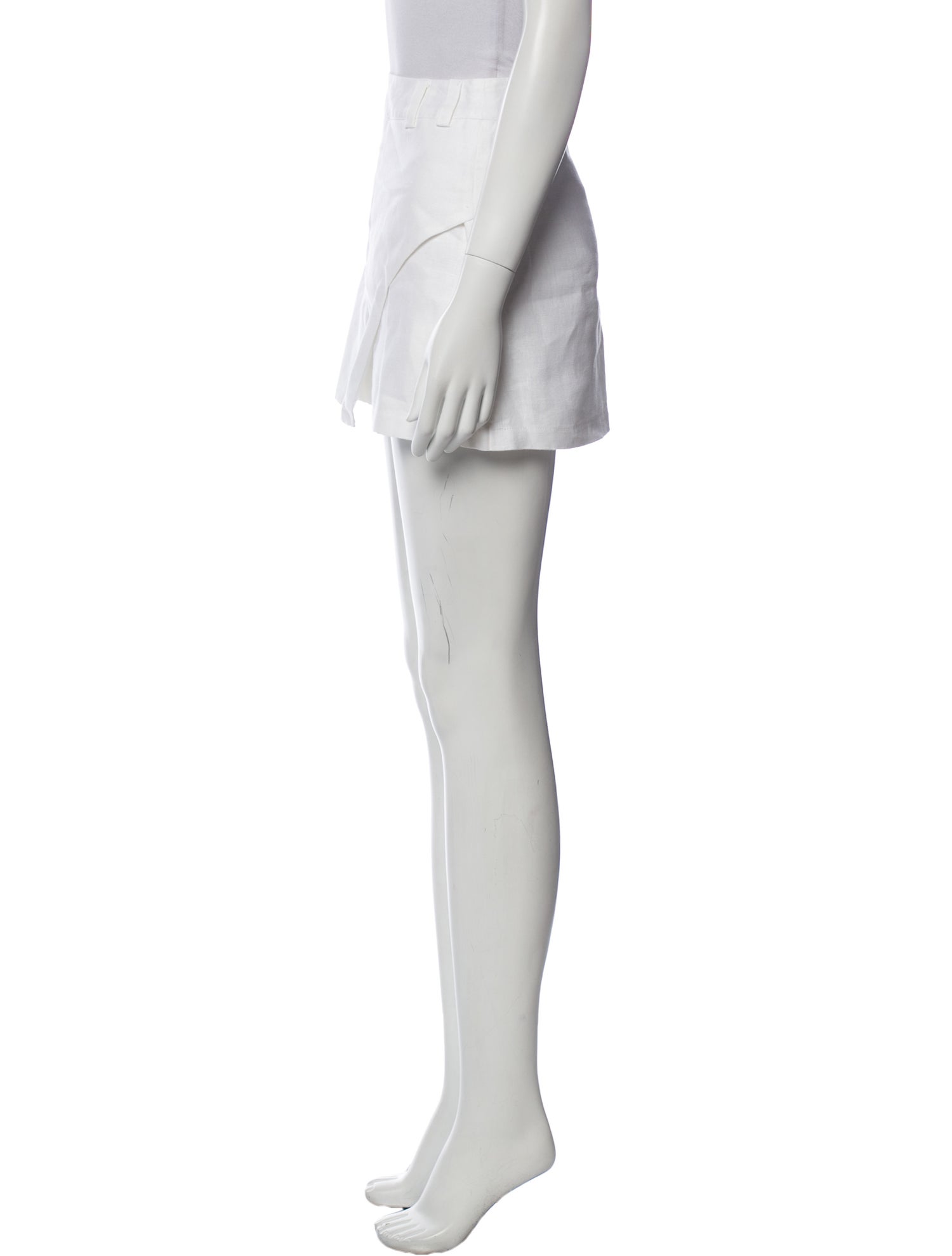 Dissh Linen Mini Shorts