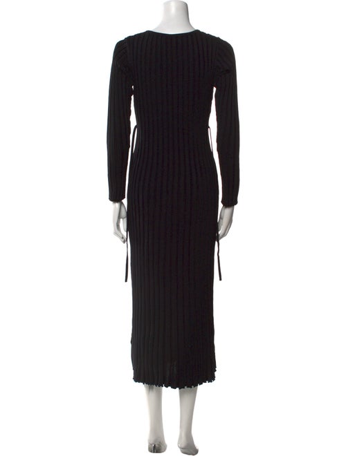 Dissh V-Neck Long Dress