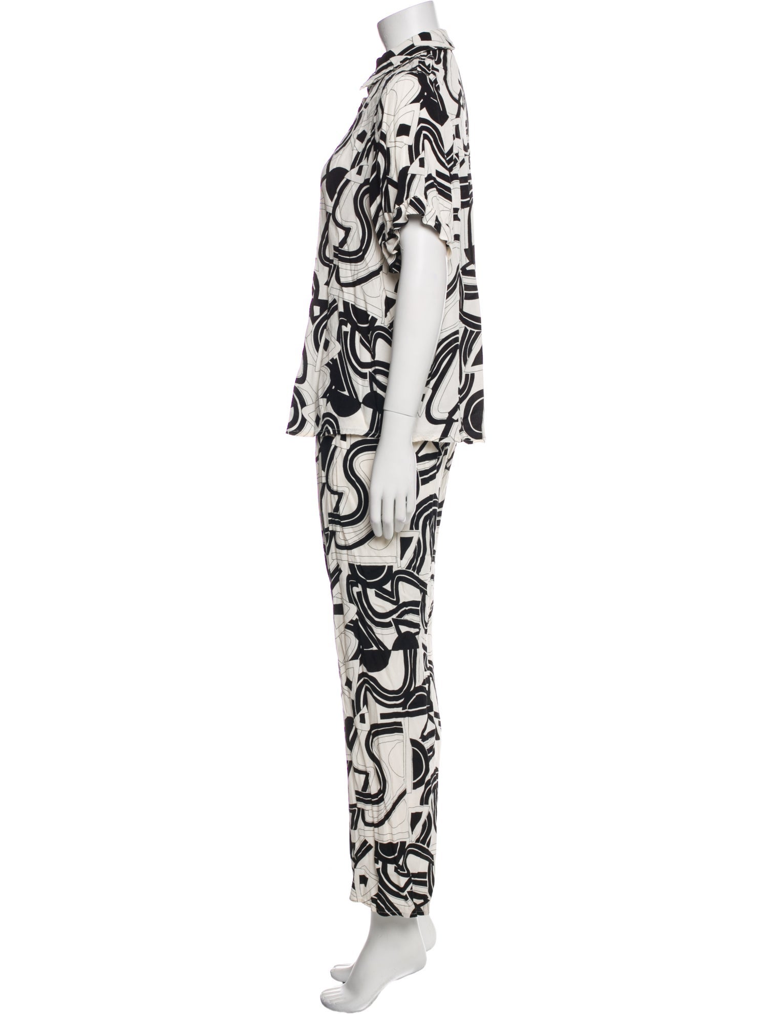 Dissh Printed Pant Set