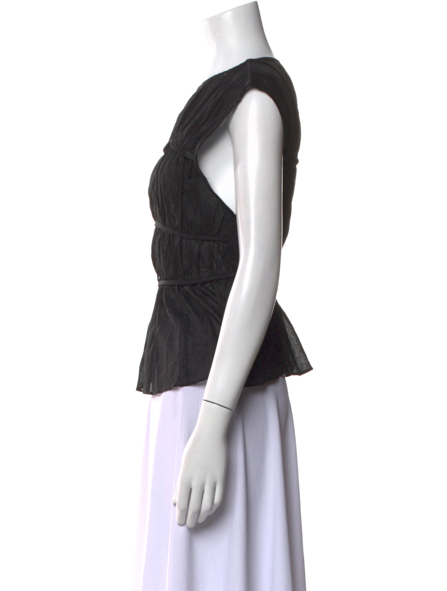 Dissh Scoop Neck Short Sleeve Top