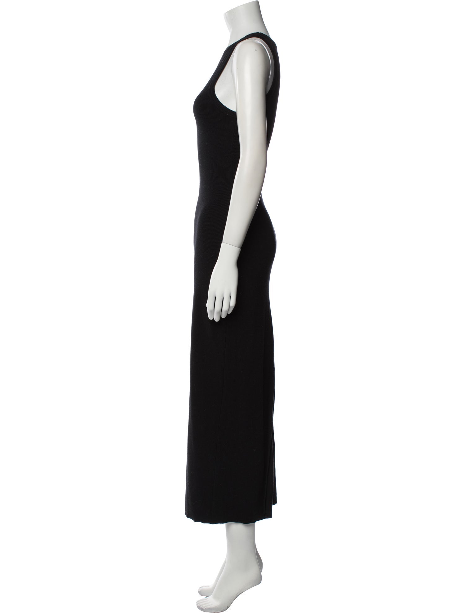 Dissh Scoop Neck Long Dress