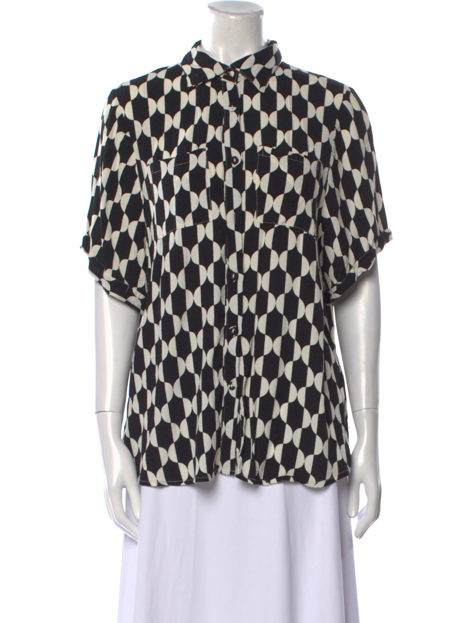 Dissh Printed Short Sleeve Blouse