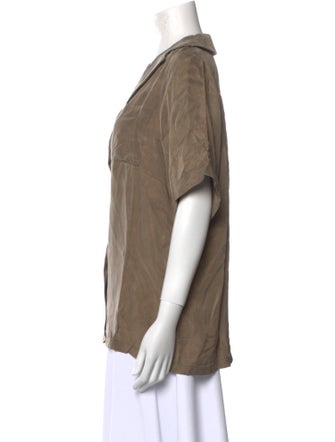 Dissh Short Sleeve Button-Up Top