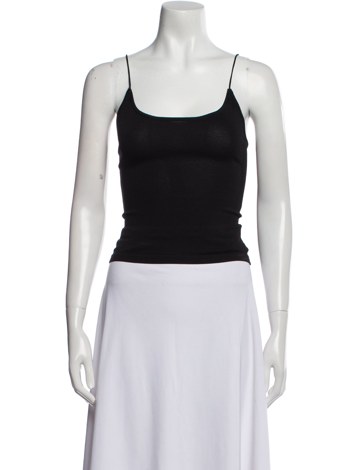Dissh Scoop Neck Sleeveless Crop Top