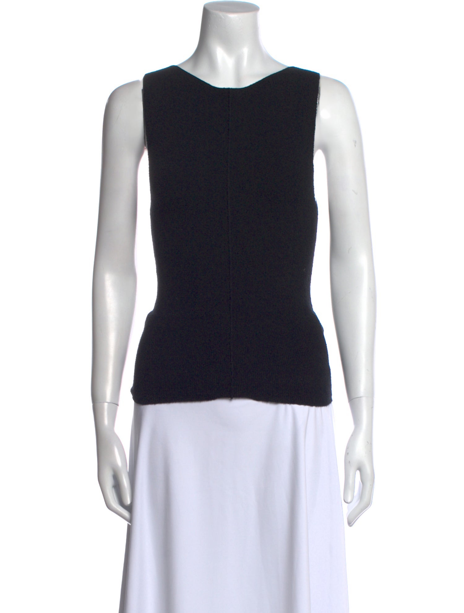 Dissh Bateau Neckline Sleeveless Top w/ Tags