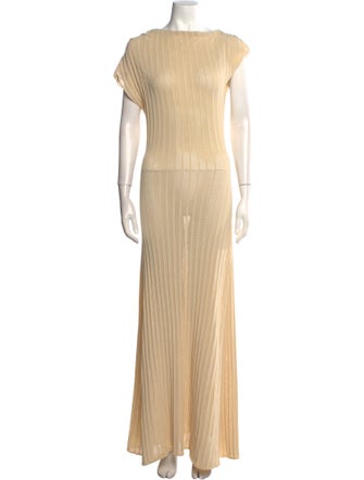 Dissh Bateau Neckline Long Dress