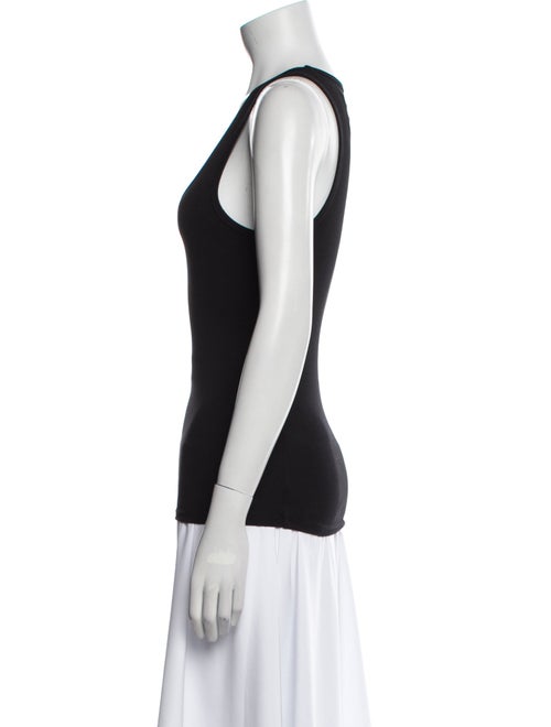 Dissh Scoop Neck Sleeveless Top