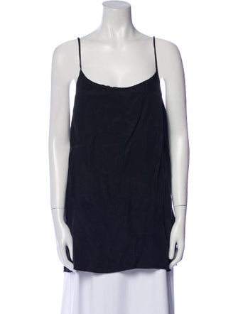 Dissh Scoop Neck Sleeveless Top