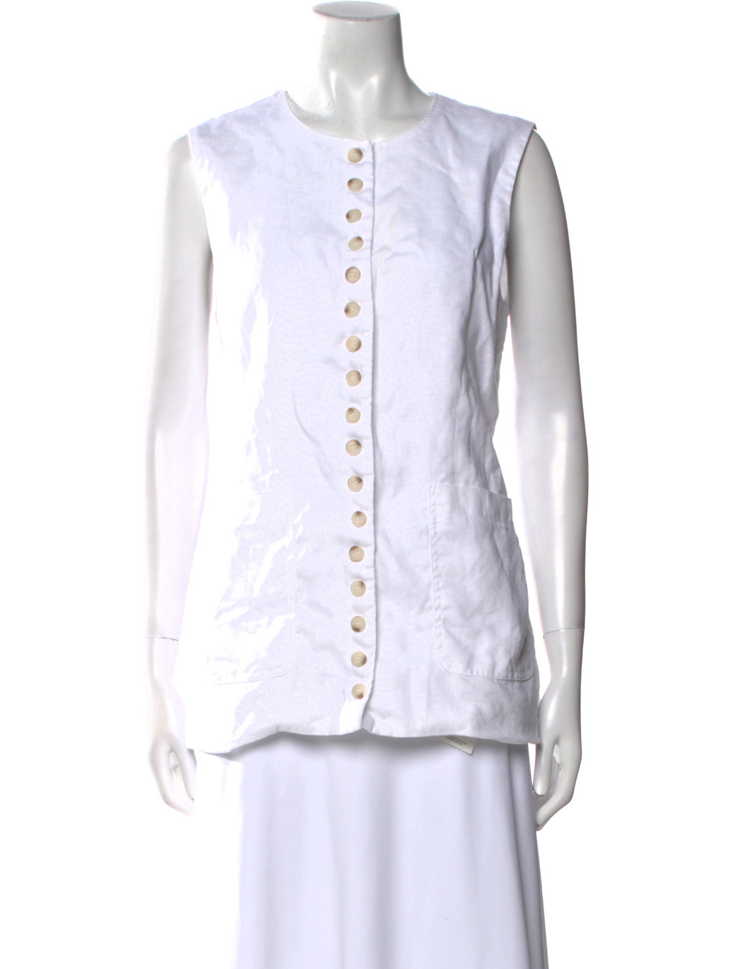 Dissh Linen Crew Neck Button-Up Top