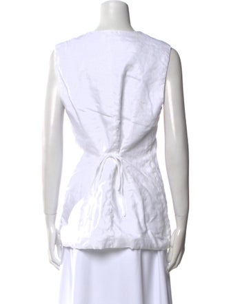 Dissh Linen Crew Neck Button-Up Top