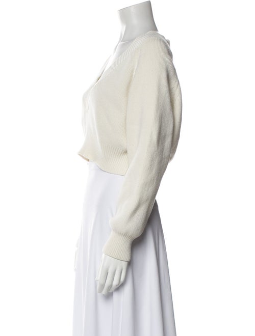 Dissh V-Neck Sweater