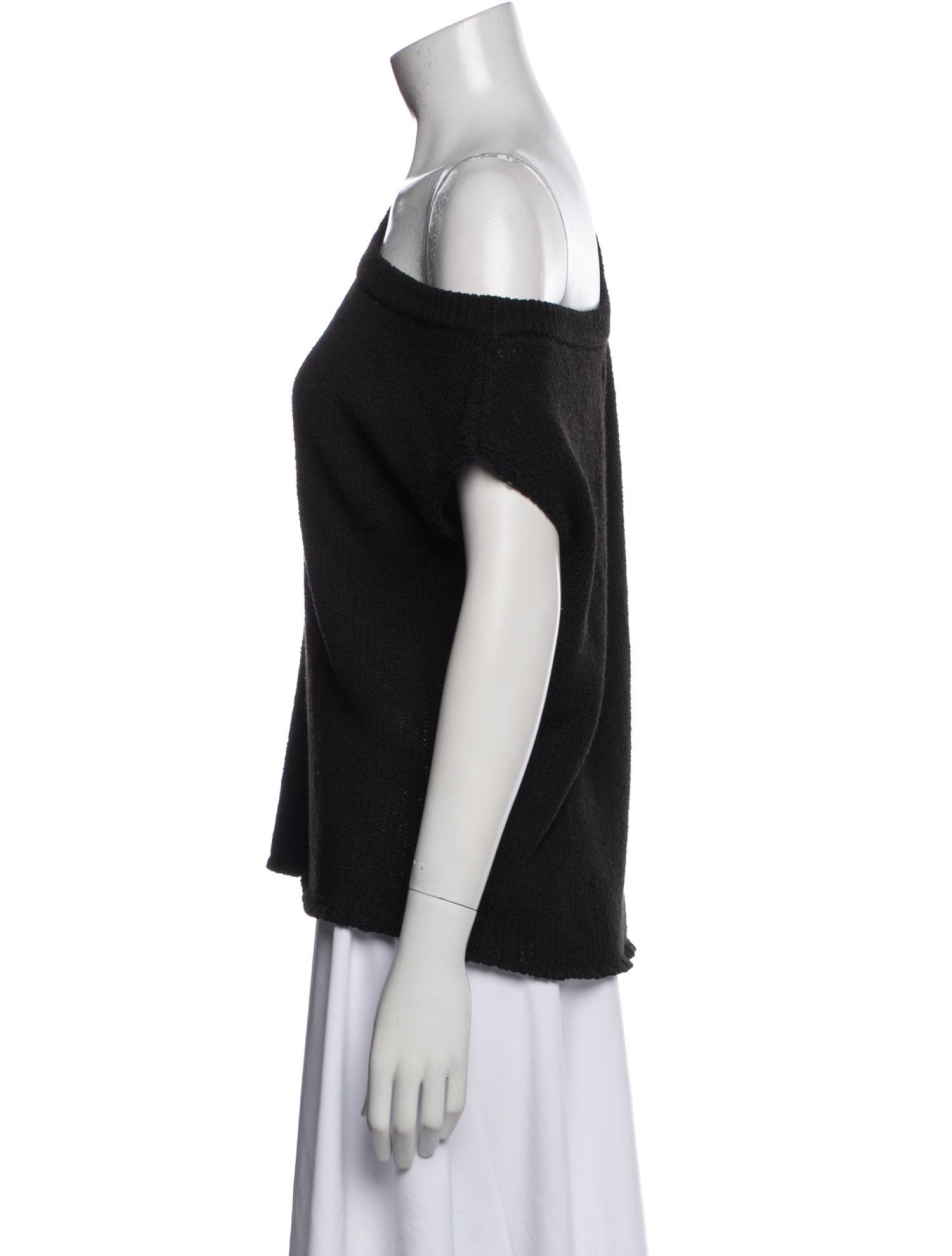 Dissh Off-The-Shoulder Sweater