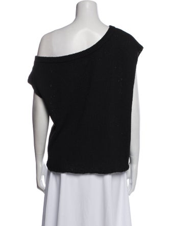 Dissh Off-The-Shoulder Sweater