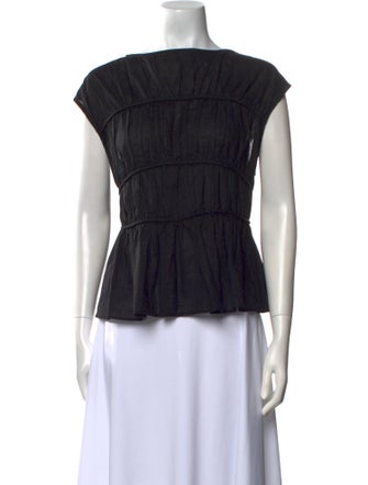 Dissh Bateau Neckline Short Sleeve Top