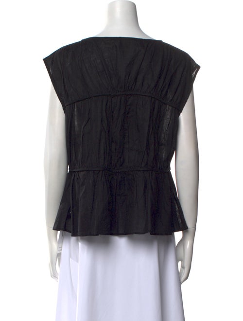 Dissh Bateau Neckline Short Sleeve Top