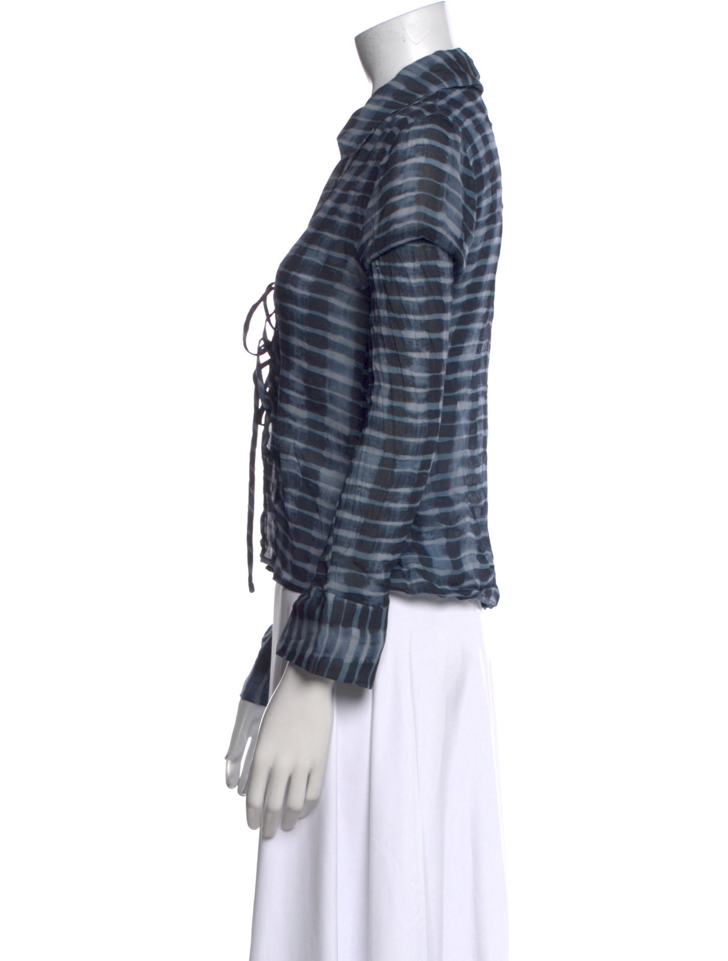 Dissh Plaid Print Long Sleeve Blouse