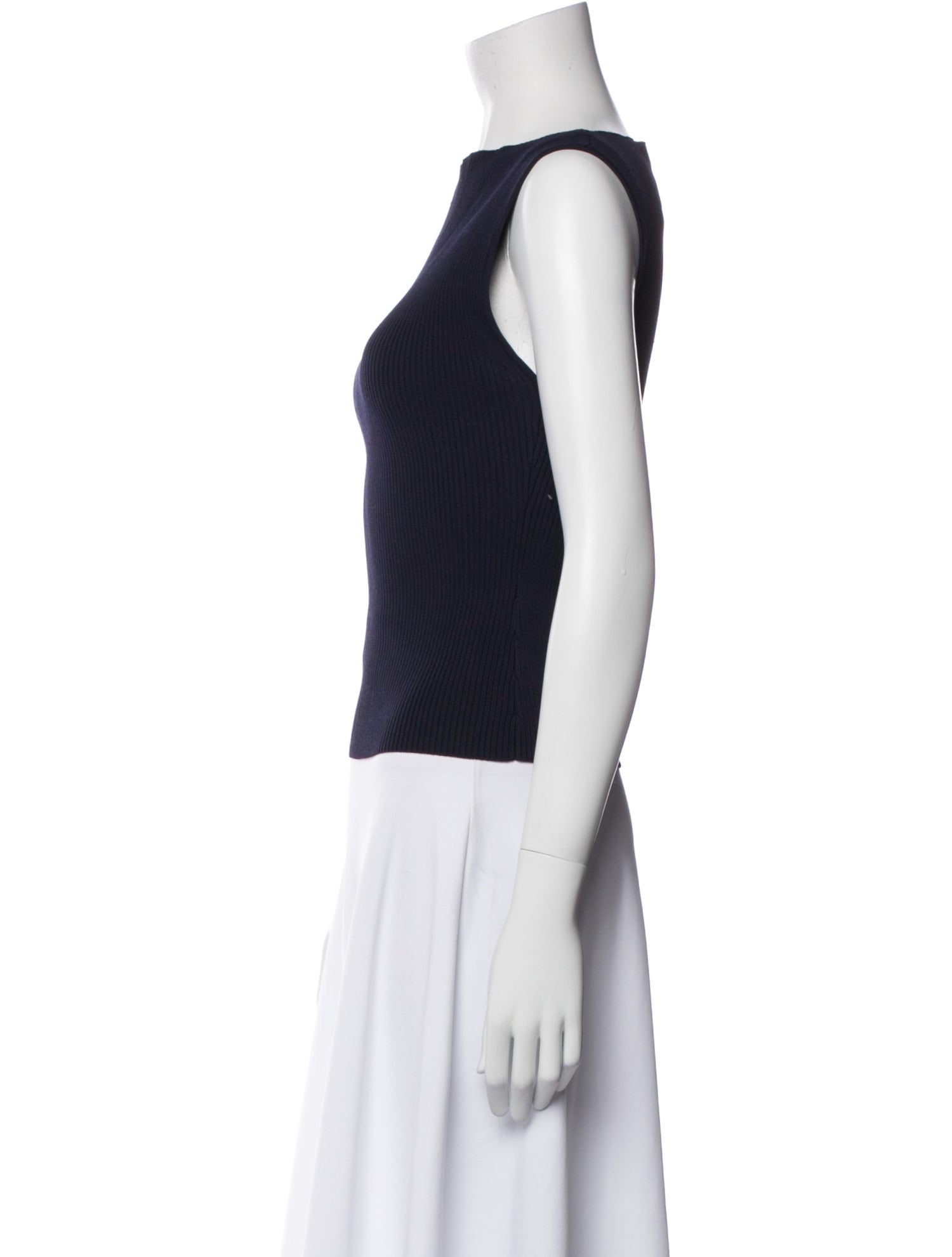 Dissh Bateau Neckline Sleeveless Top
